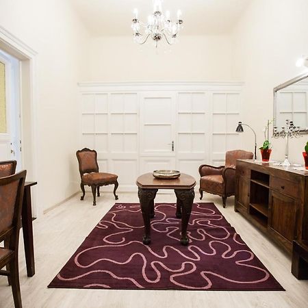 Best Of Guest House By Small Home Boedapest Buitenkant foto