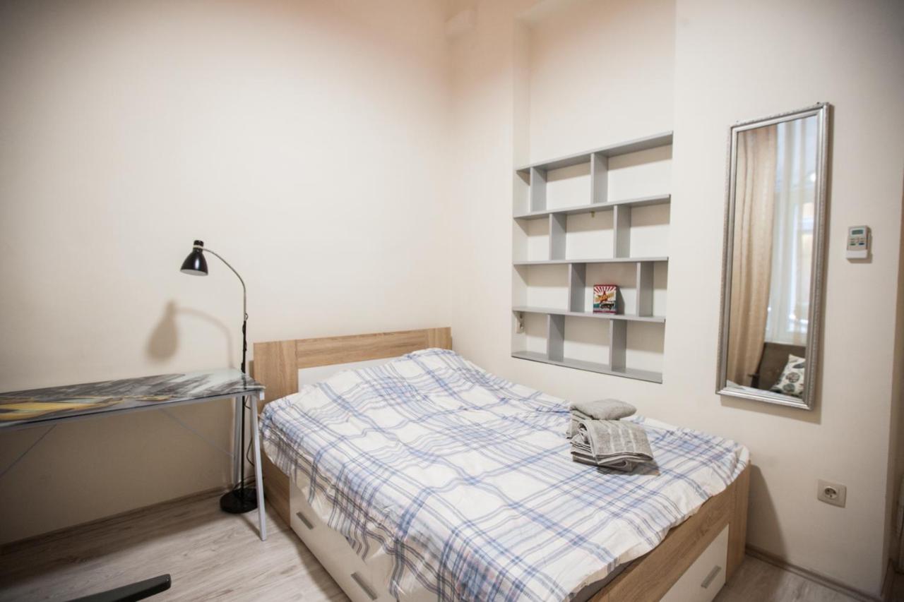 Best Of Guest House By Small Home Boedapest Buitenkant foto
