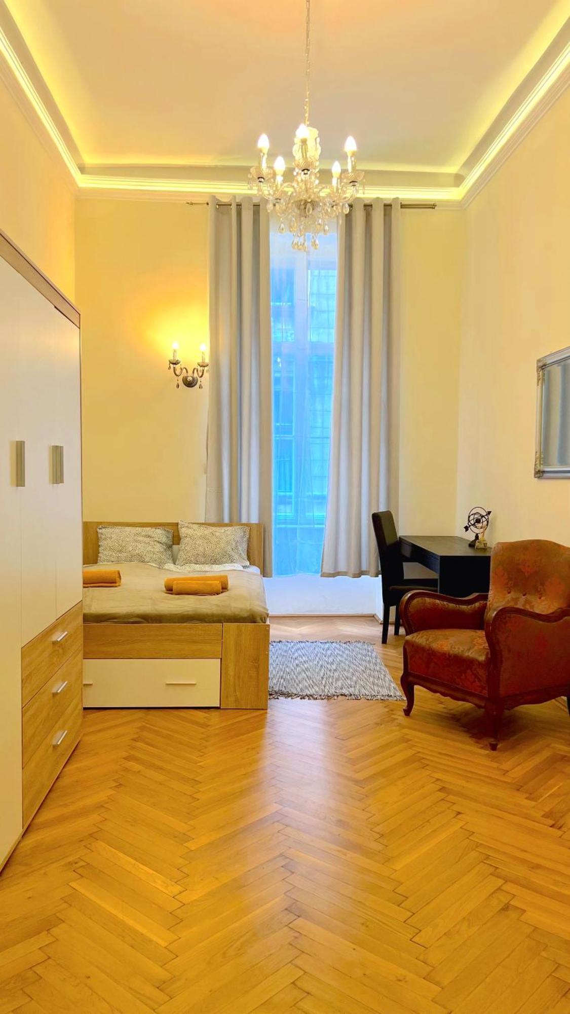 Best Of Guest House By Small Home Boedapest Buitenkant foto